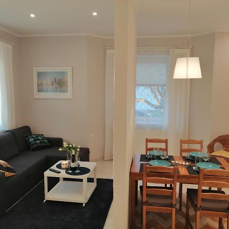 Cicha Przystan - Apartamenty Wyspa Solna Kołobrzeg Kültér fotó