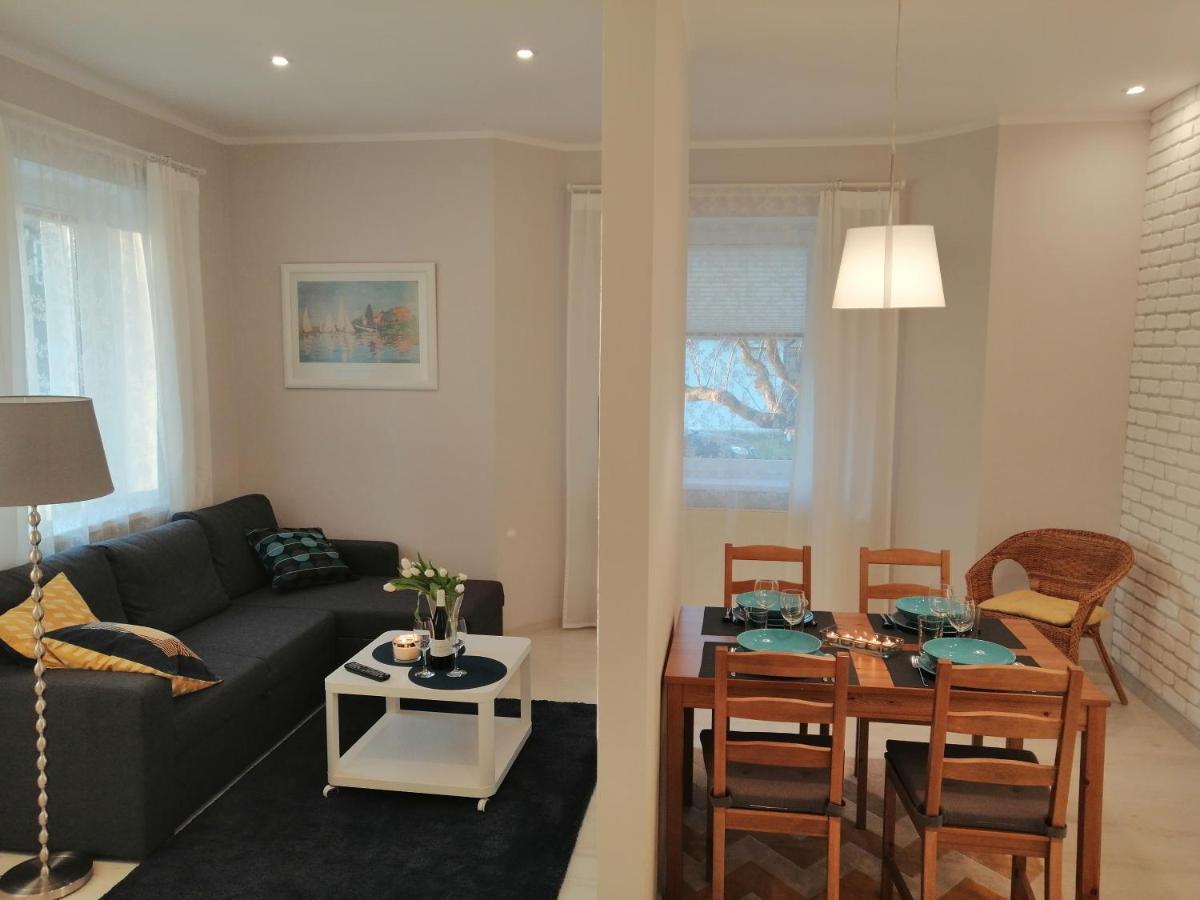 Cicha Przystan - Apartamenty Wyspa Solna Kołobrzeg Kültér fotó